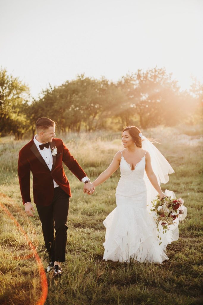 Austin sunny backlit wedding photographers