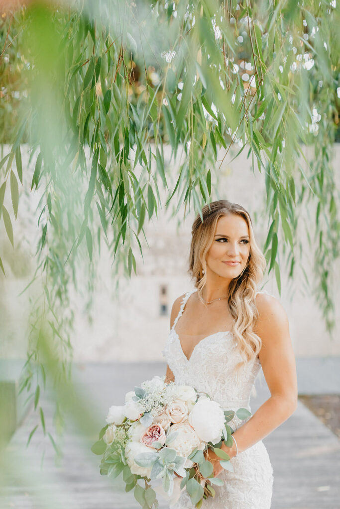 Nasher Sculpture Center Wedding Dallas Wedding Photographers outdoor fun colorful